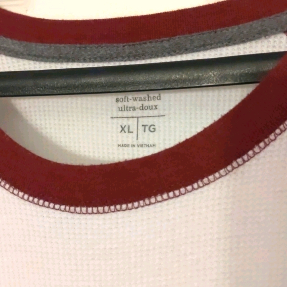 Old Navy Soft-Washed Raglan Thermal . Size XL - Picture 6 of 7
